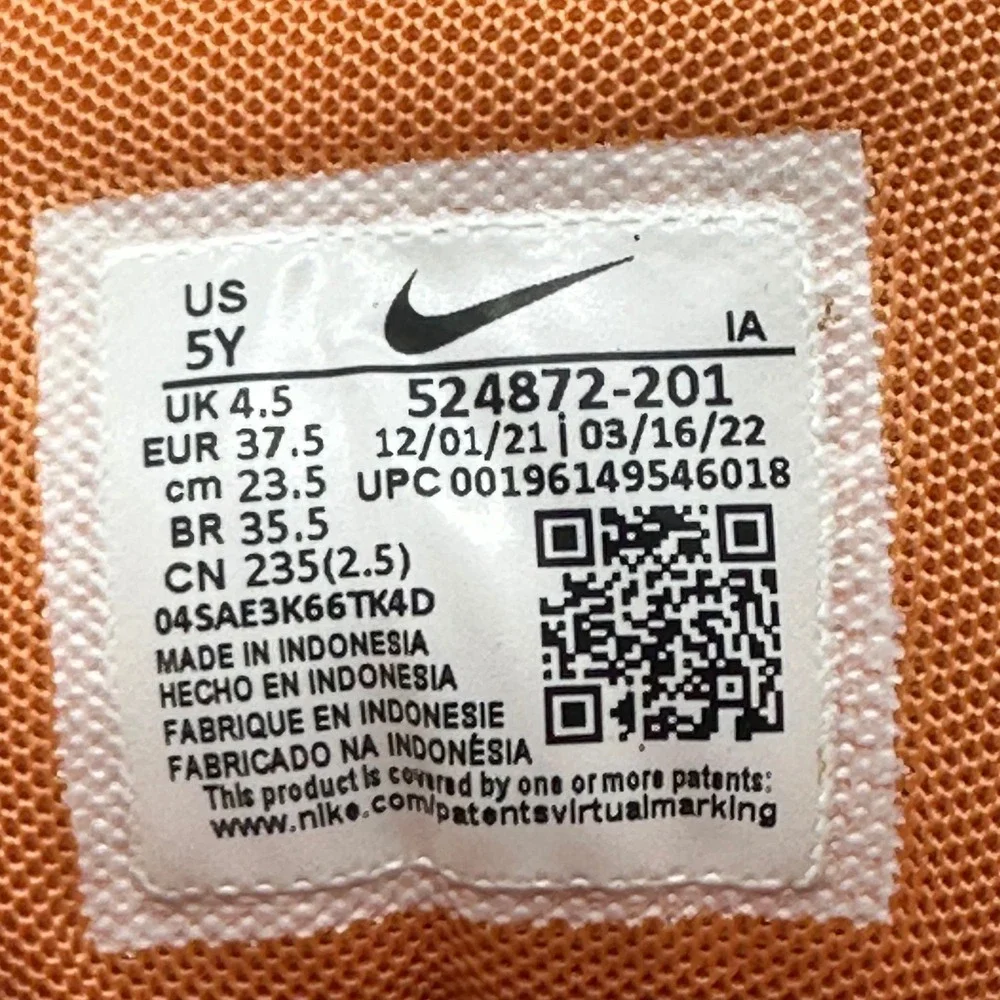 Nike 524872-201 Youth Size 5Y Wheat Orange Woodside 2 High ACG Boots Duck Boot